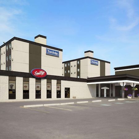 Travelodge By Wyndham Edmonton West Экстерьер фото